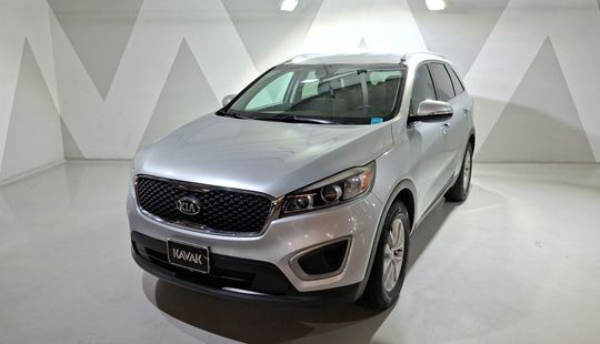 Kia • Sorento