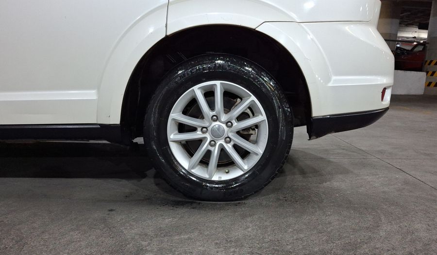 Dodge Journey 2.4 SXT+ 7 LUJO Suv 2016