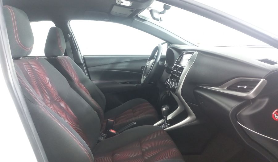 Toyota Yaris 1.5 S AUTO 5PTAS Hatchback 2018