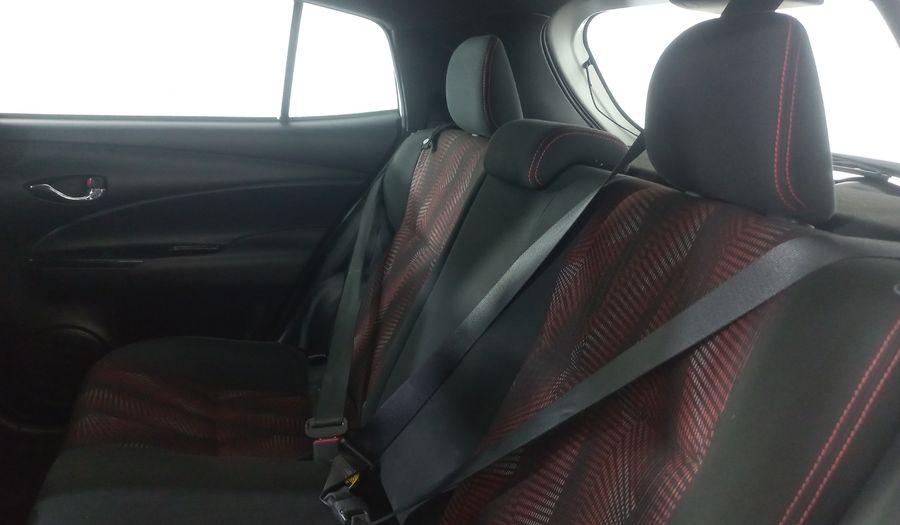 Toyota Yaris 1.5 S AUTO 5PTAS Hatchback 2018