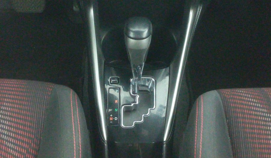Toyota Yaris 1.5 S AUTO 5PTAS Hatchback 2018