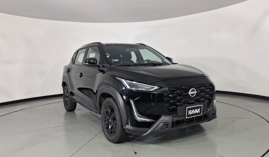 Nissan Magnite 1.0 ADVANCE DARK ARMOUR CVT Suv 2026