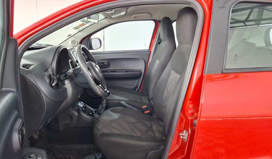 Fiat Mobi 1.0 EASY TOP Hatchback 2017