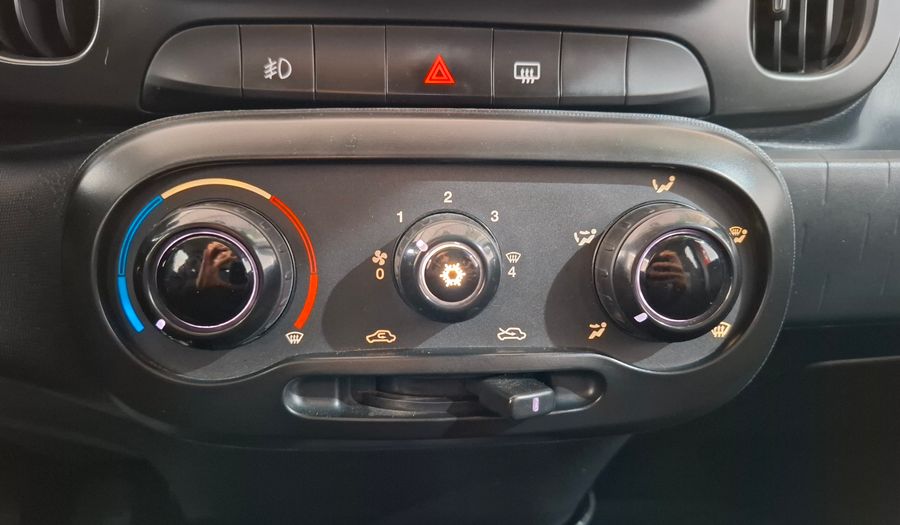 Fiat Mobi 1.0 EASY TOP Hatchback 2017