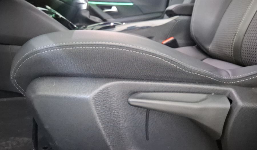 Peugeot 2008 1.2 GT LINE AUTO Suv 2023