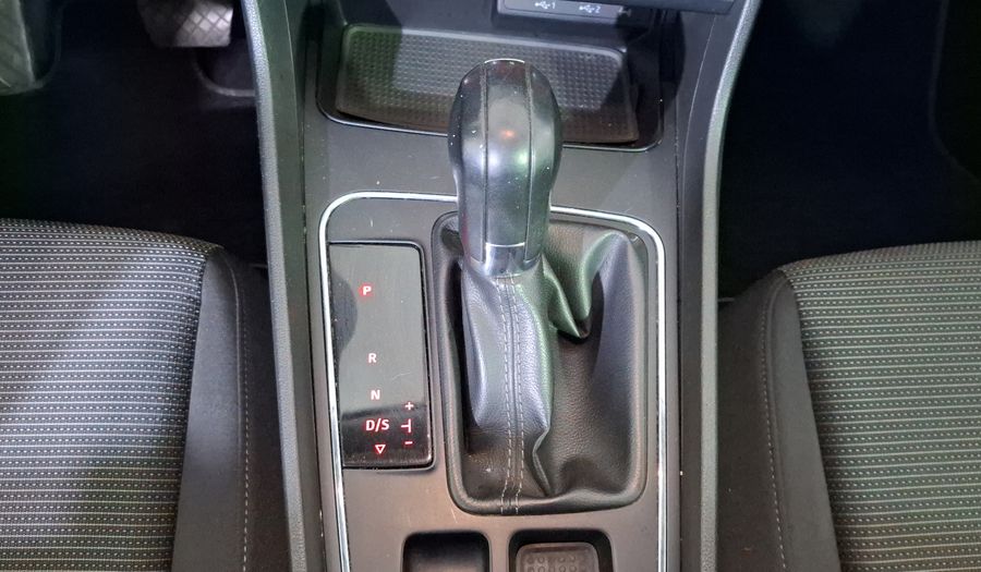 Seat Leon 1.4 STYLE 150HP DCT Hatchback 2019