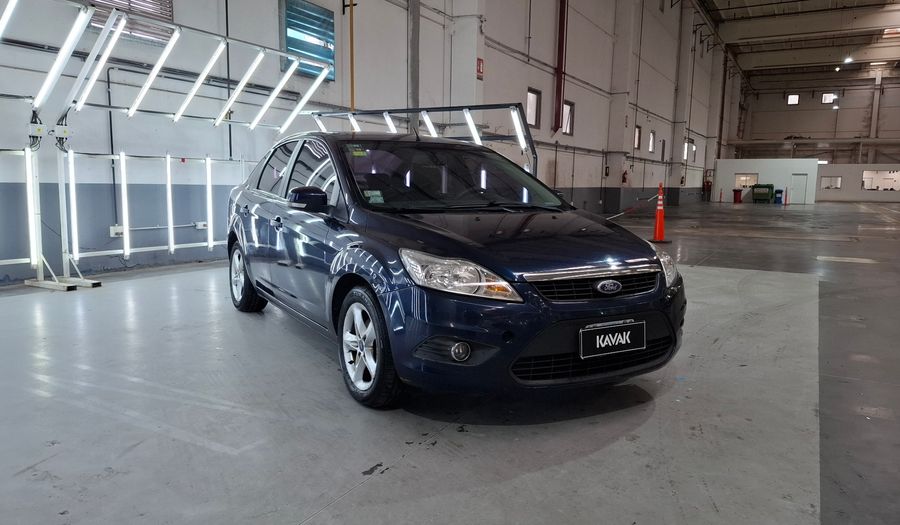 Ford Focus 1.6 TREND Sedan 2014