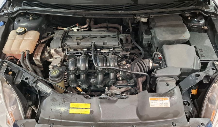 Ford Focus 1.6 TREND Sedan 2014