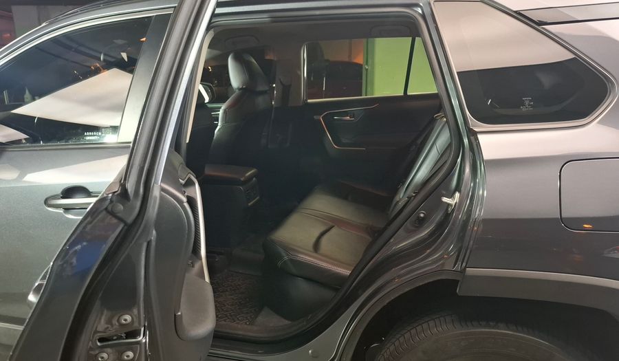 Toyota Rav4 2.5 HV XLE Suv 2019
