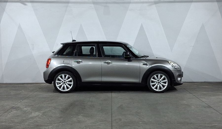Mini Cooper 1.5 COOPER PEPPER AT Hatchback 2017
