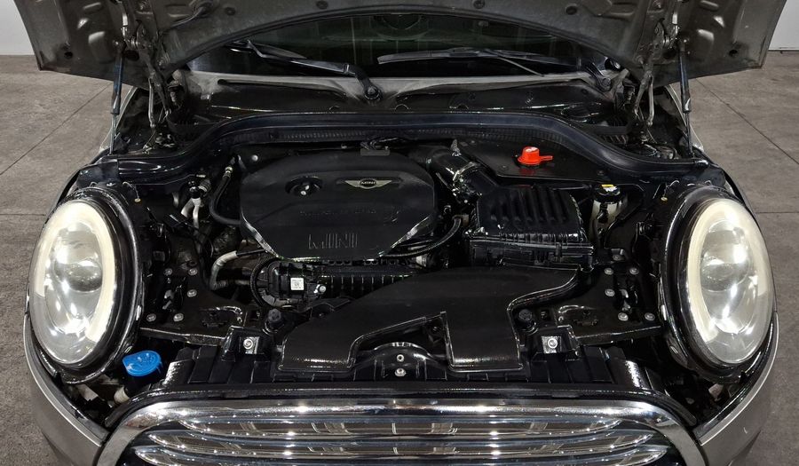 Mini Cooper 1.5 COOPER PEPPER AT Hatchback 2017