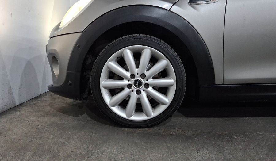 Mini Cooper 1.5 COOPER PEPPER AT Hatchback 2017