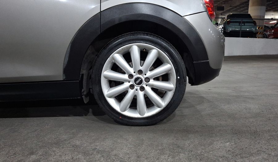 Mini Cooper 1.5 COOPER PEPPER AT Hatchback 2017