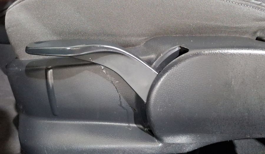 Audi A1 1.4 TFSI COOL S TRONIC Hatchback 2012