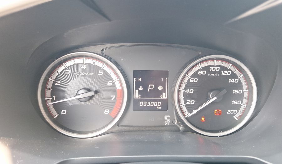 Mitsubishi Xpander 1.5 GLX AUTO Minivan 2024