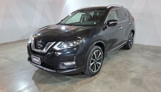Nissan • X-Trail
