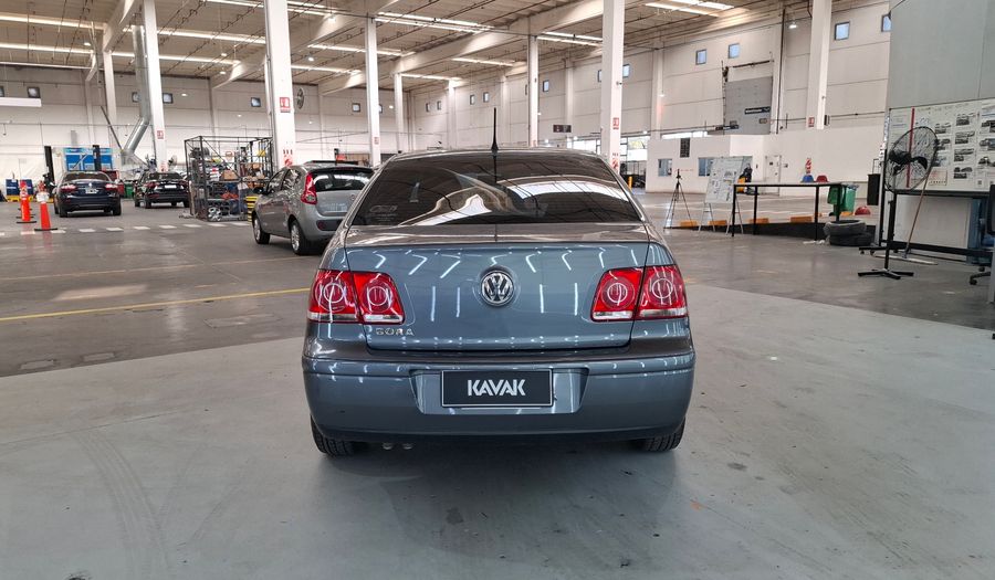 Volkswagen Bora 2.0 TRENDLINE Sedan 2013