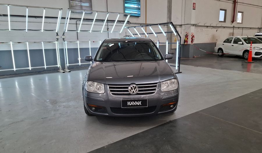 Volkswagen Bora 2.0 TRENDLINE Sedan 2013