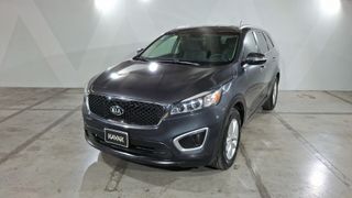 Kia • Sorento