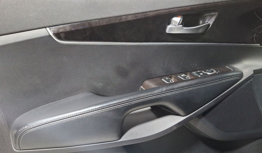 Kia Sorento 2.4 LX AUTO Suv 2018