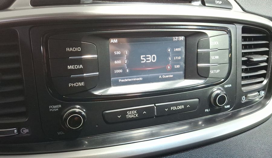 Kia Sorento 2.4 LX AUTO Suv 2018