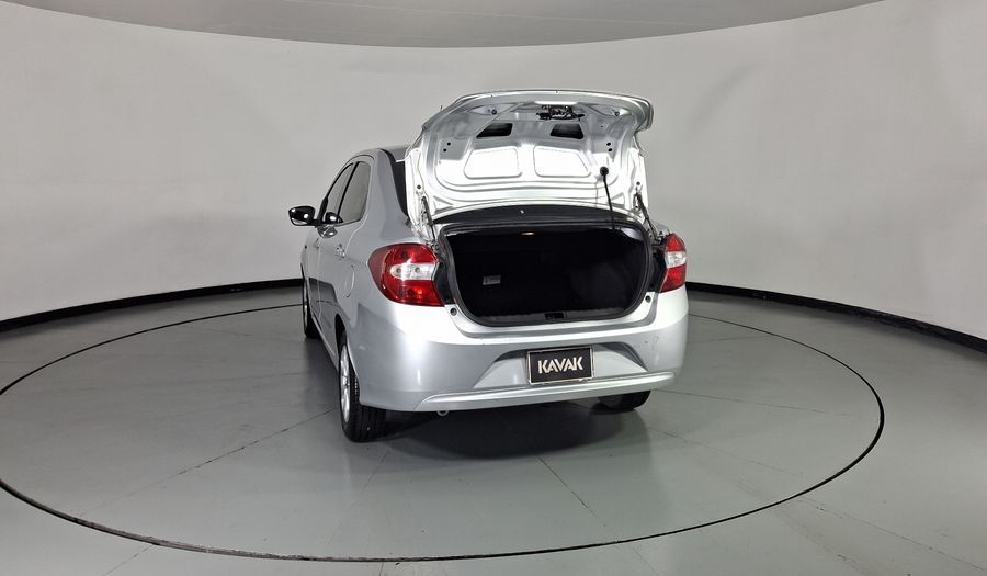 Ford Figo 1.5 FIGO TITANIUM AT Sedan 2017