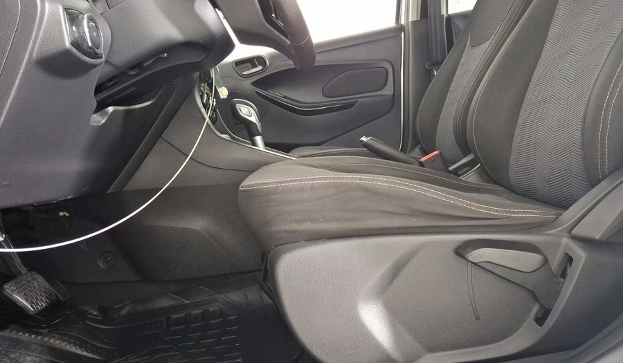Ford Figo 1.5 FIGO TITANIUM AT Sedan 2017