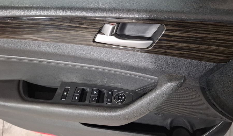 Hyundai Sonata 2.4 PREMIUM AT Sedan 2016