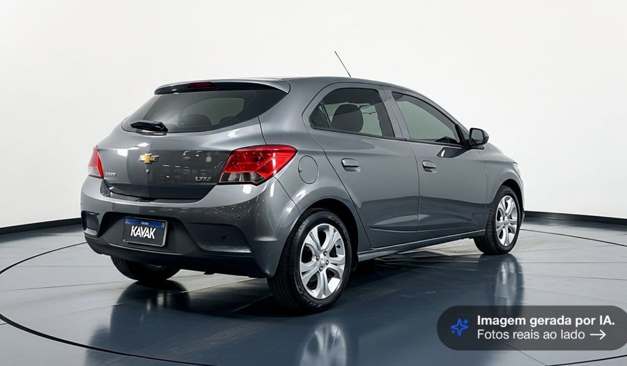 Chevrolet Onix 1.4 SPE/4 LT Hatchback 2016