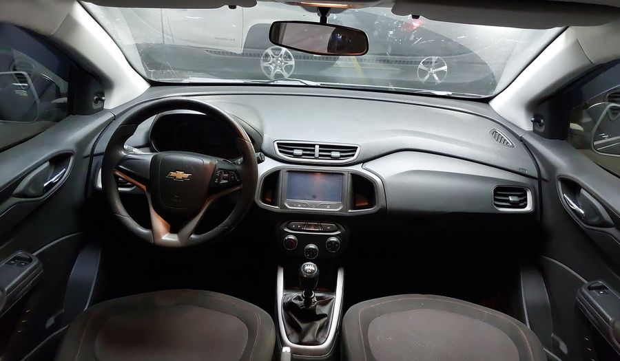 Chevrolet Onix 1.4 SPE/4 LT Hatchback 2016