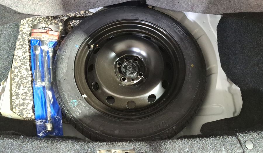 Fiat Uno 1.4 SPORTING Hatchback 2019