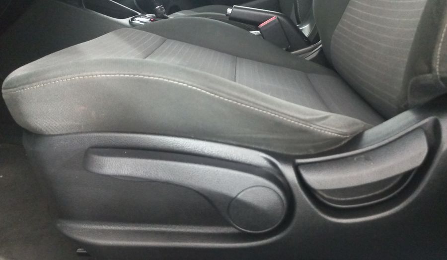 Kia Forte 2.0 EX AUTO Hatchback 2018