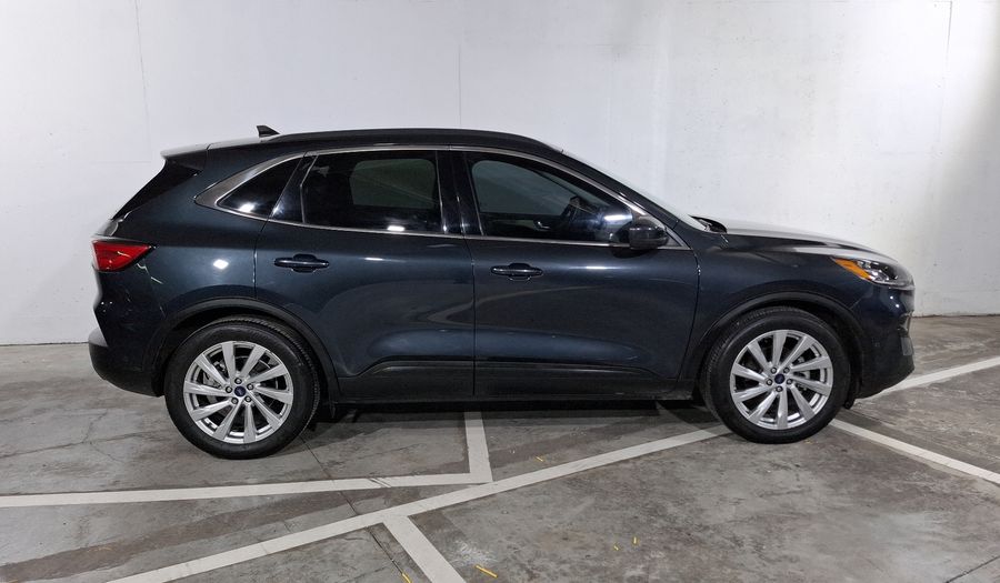 Ford Escape 2.5 HEV TITANIUM CVT Suv 2022