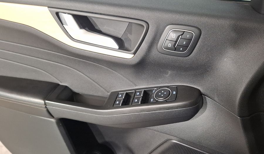 Ford Escape 2.5 HEV TITANIUM CVT Suv 2022