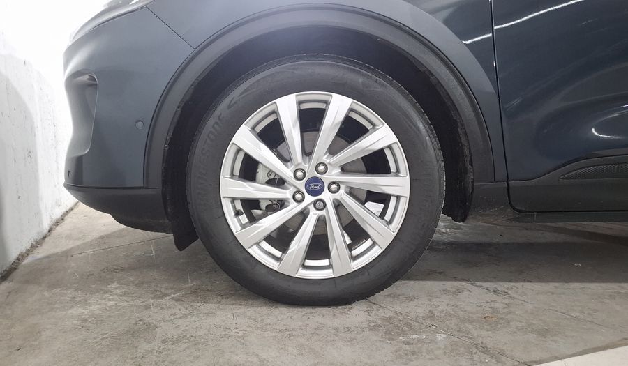 Ford Escape 2.5 HEV TITANIUM CVT Suv 2022