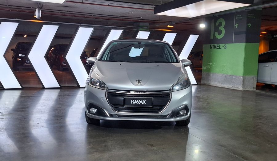 Peugeot 208 1.6 ALLURE Hatchback 2016