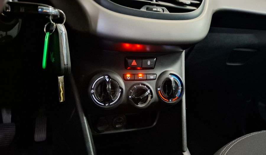 Peugeot 208 1.6 ALLURE Hatchback 2016