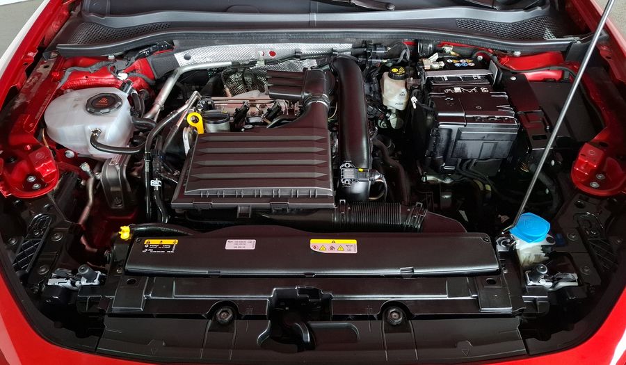 Seat Leon 1.4 FR AUTO Hatchback 2025