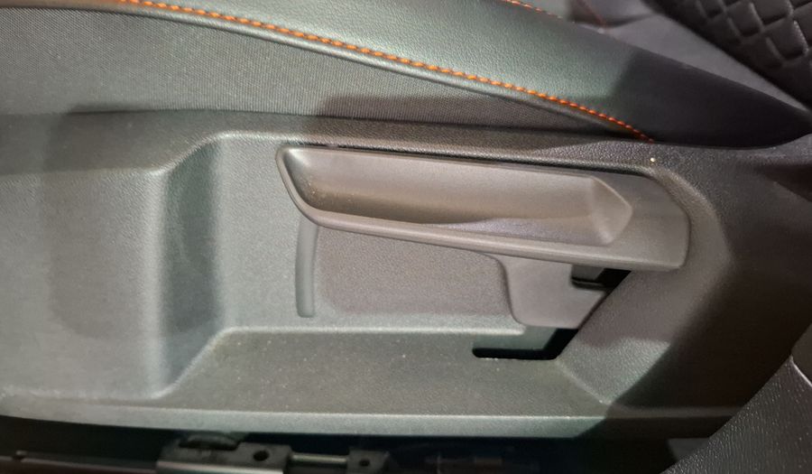 Seat Leon 1.4 FR AUTO Hatchback 2025