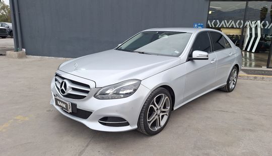 Mercedes Benz • Clase E