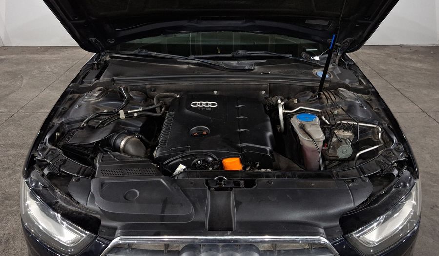 Audi A4 2.0 TFSI TRENDY PLUS MULTITRONIC Sedan 2013