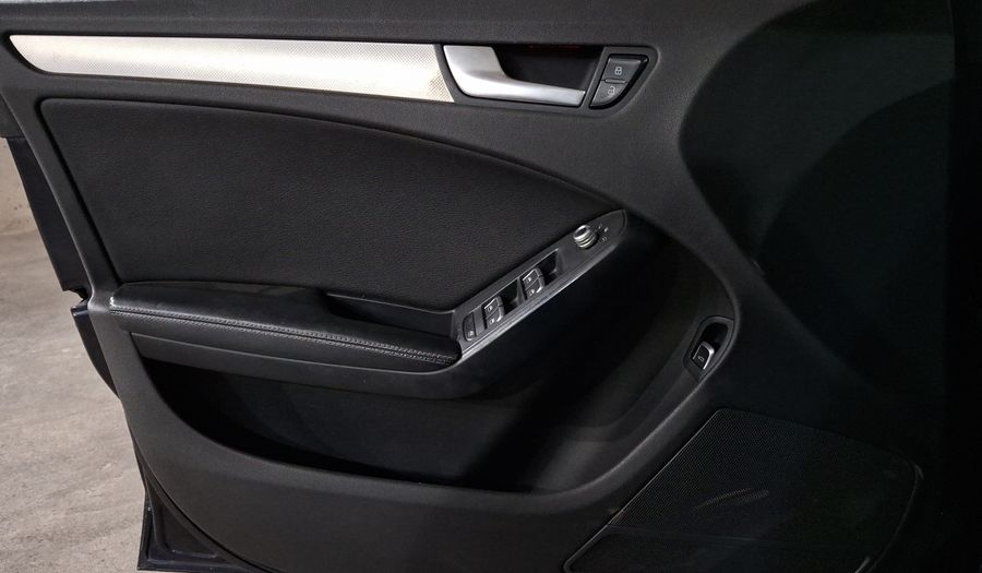 Audi A4 2.0 TFSI TRENDY PLUS MULTITRONIC Sedan 2013