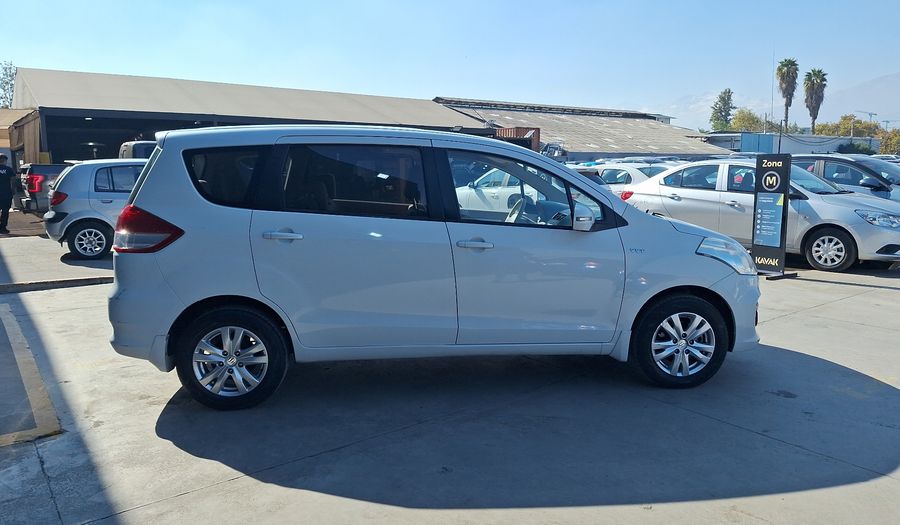 Suzuki Ertiga 1.4 GLS Minivan 2018