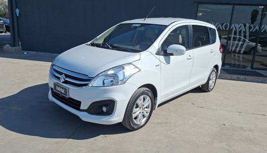 Suzuki • Ertiga
