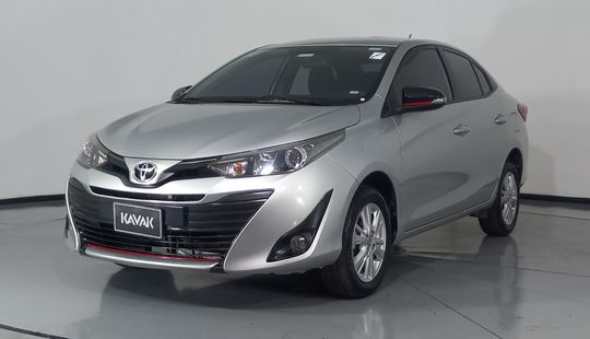 Toyota • Yaris