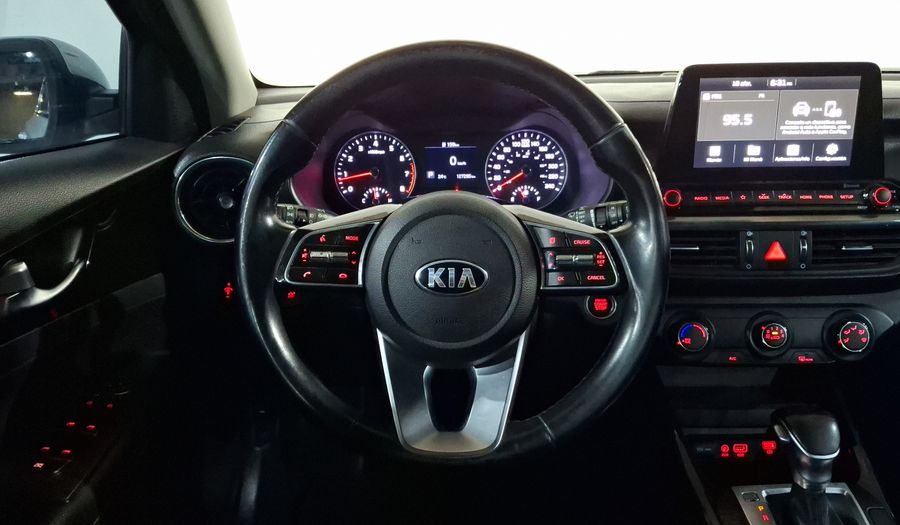Kia Forte 2.0 EX IVT Hatchback 2020