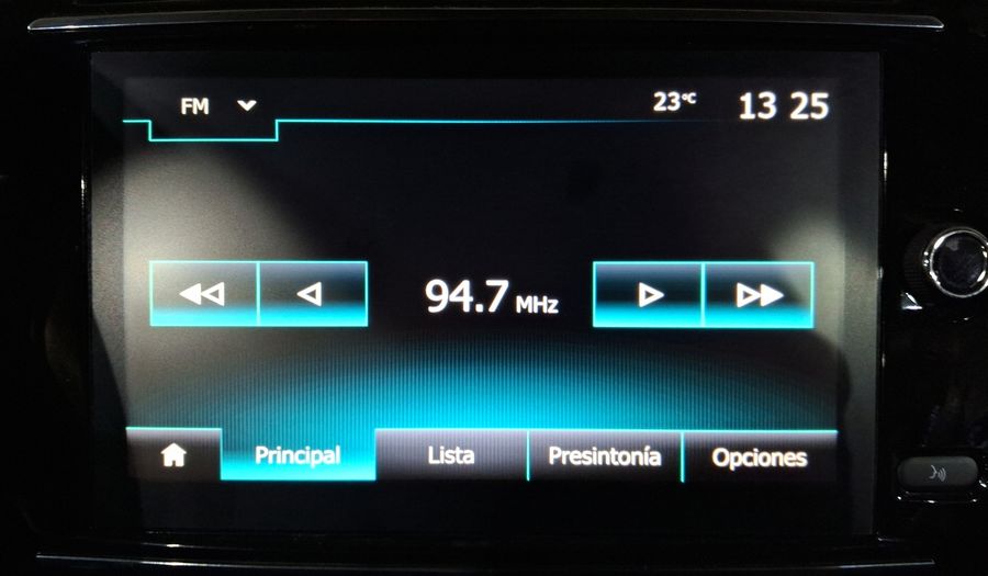 Renault Kwid 1.0 ICONIC Hatchback 2024