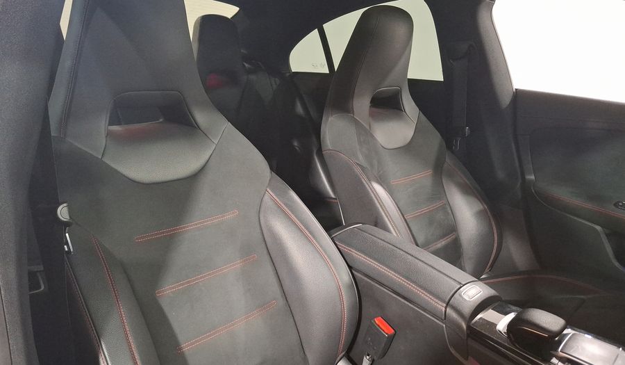 Mercedes Benz Clase Cla 1.3 CLA 200 SPORT DCT Coupe 2020