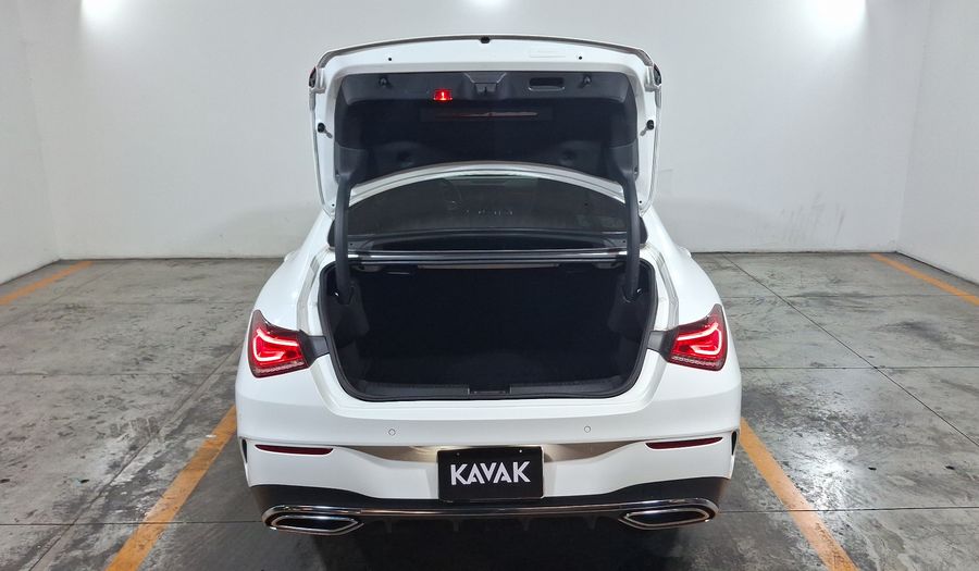 Mercedes Benz Clase Cla 1.3 CLA 200 SPORT DCT Coupe 2020