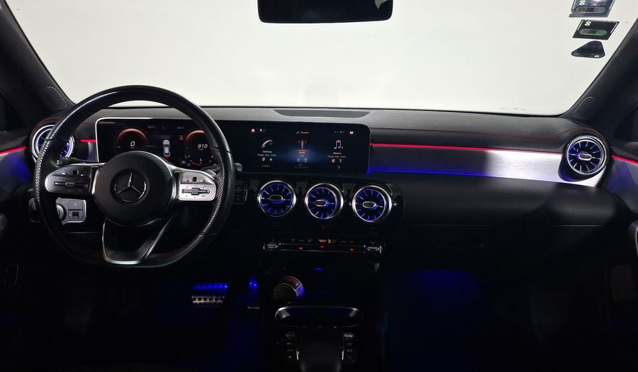 Mercedes Benz Clase Cla 1.3 CLA 200 SPORT DCT Coupe 2020